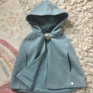 Hallmark Baby 6-12m caplet.